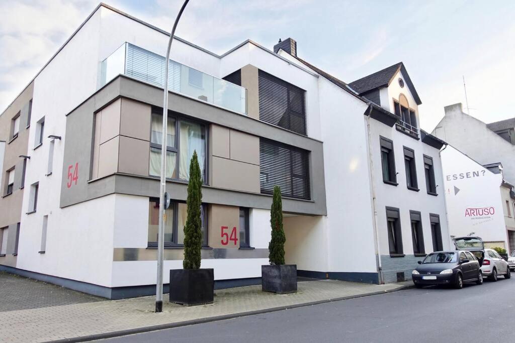 Stylisches Studio Mit Privatem Stellplatz Wenige Minuten Von Der Innenstadt & Mosel Koblenz  Bagian luar foto