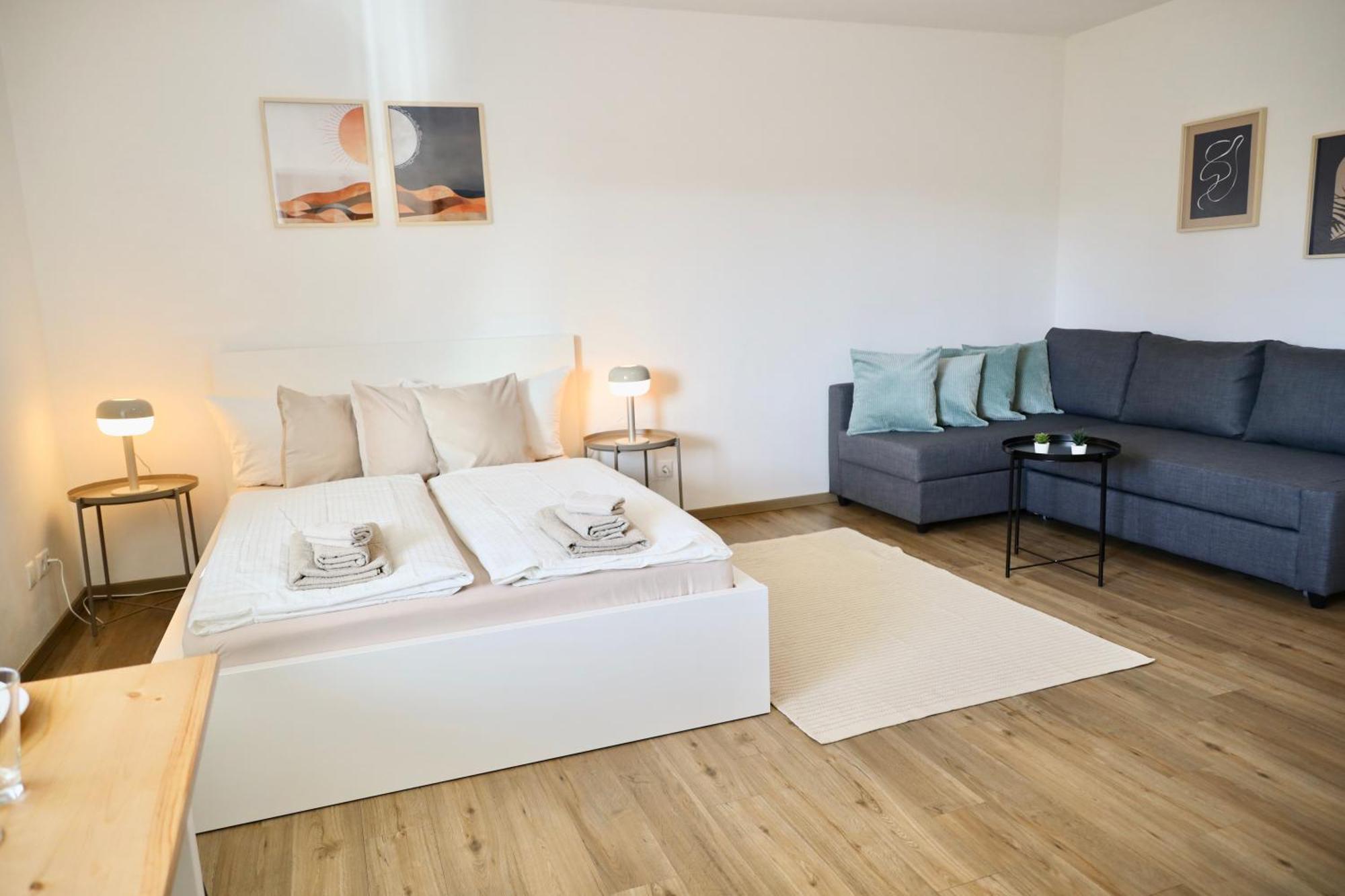 Stylisches Studio Mit Privatem Stellplatz Wenige Minuten Von Der Innenstadt & Mosel Koblenz  Bagian luar foto